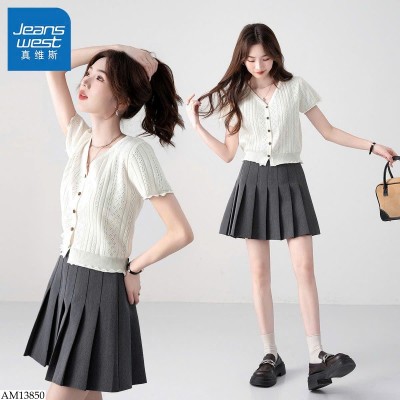 AM13850 ÁO CỔ V CỘC TAY JEANSWEST