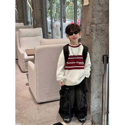 ST6350 SET ÁO NỈ PHỐI ĐỎ MIX QUẦN JEAN TÚI HỘP