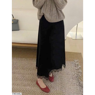VM3082  CHÂN VÁY NHUNG MIDI PHỐI REN