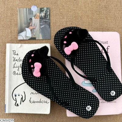 GM10255 DÉP TÔNG XỎ NGÓN HELLO KITTY