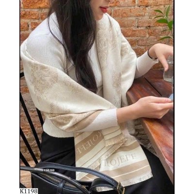 K1198 KHĂN CHOÀNG NỮ BẢN TO