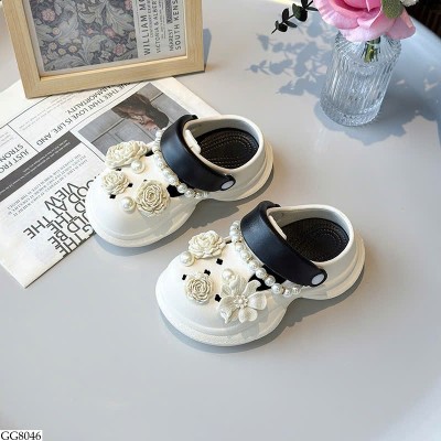 GG8046 SỤC CROCS ĐÍNH HOA BG
