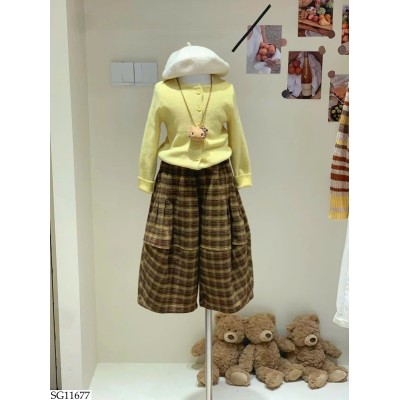 SG11677 SET ÁO CARDIGAN MIX QUẦN KẺ BG