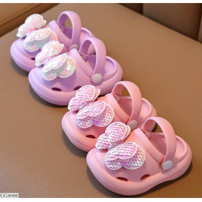 GG8066 SỤC CROCS ĐÍNH BƯỚM KIM TUYẾN CHO BÉ