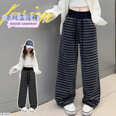 QG4416 QUẦN SUÔNG KẺ CHO BÉ GÁI
