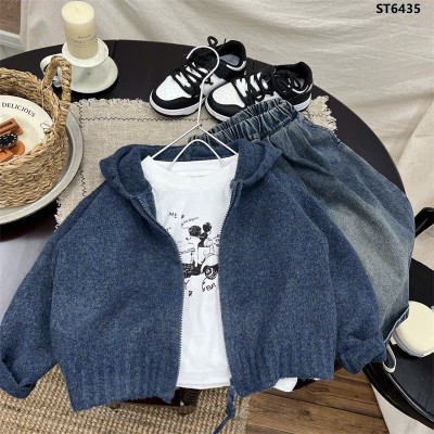 ST6435 SET ÁO LEN QUẦN JEANS BÉ TRAI