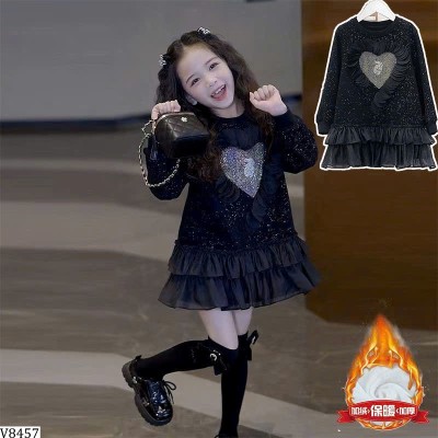 V8457 VÁY TRÁI TIM PHỐI VOAN