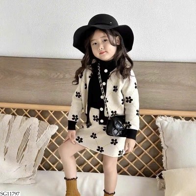 SG11797 BỘ LEN HOA CHO BÉ GÁI