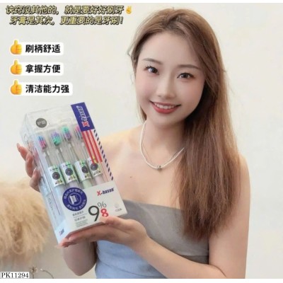 PK11294  HỘP 12 BÀN CHẢI XHASON XUẤT MỸ