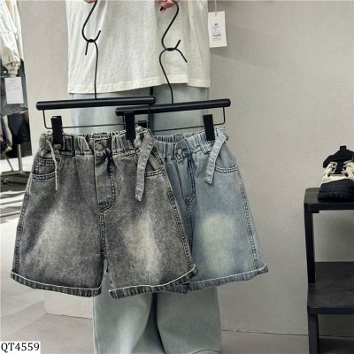 QT4559  QUẦN SHORT JEANS BẠC GỐI GIẢ ĐAI