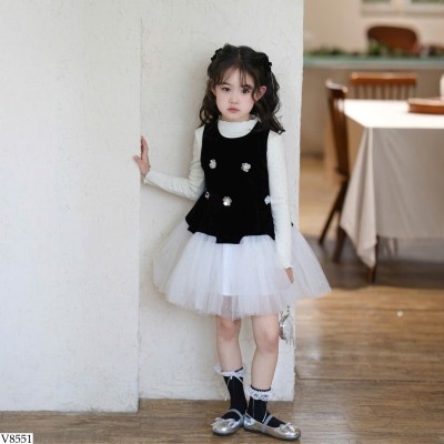 V8551 VÁY VEST NHUNG HOA 3D BG