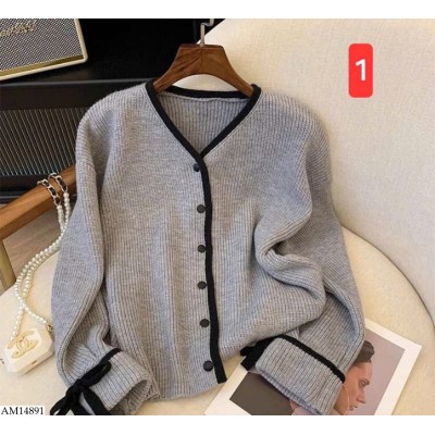 AM14891 ÁO LEN CARDIGAN CỔ V PHỐI CÚC