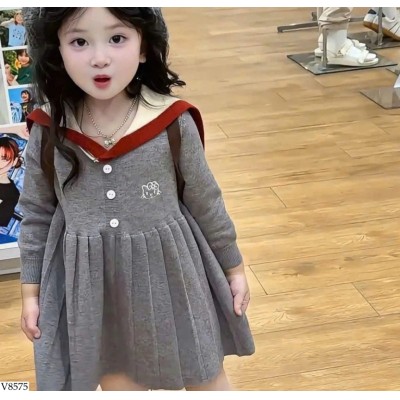 V8575 VÁY LEN KITTY CỔ THỦY THỦ CHO BG