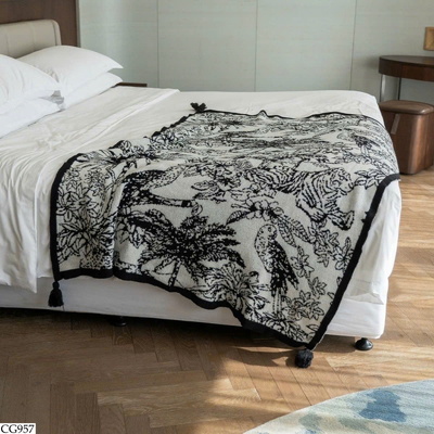 CG957 CHĂN MỎNG HỌA TIẾT