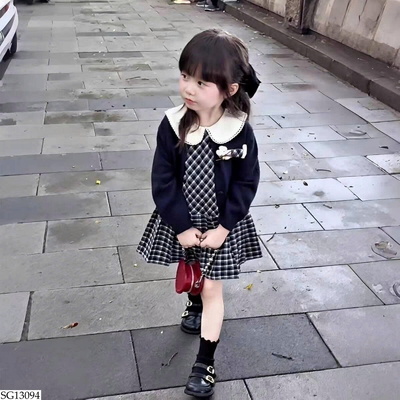 SG13094 SET VÁY KẺ MIX ÁO CARDIGAN NINGLI 