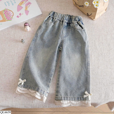 QG4639 QUẦN JEAN GẤU REN CHO BÉ GÁI