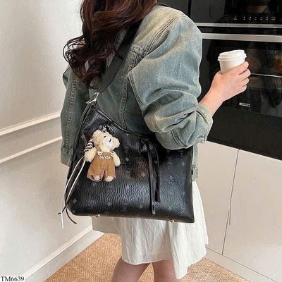 TM6639 TÚI TOTE HỌA TIẾT UR