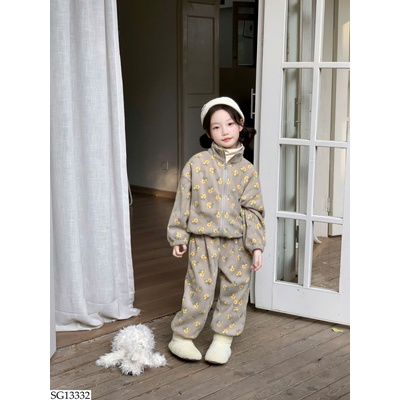 SG13332 BỘ NỈ HOA BÉ GÁI