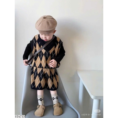 ST6733 SET GILE LEN MTINY QUEEN CHO BÉ