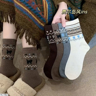 TC1961 SET 4 ĐÔI TẤT HỌA TIẾT CHO NỮ