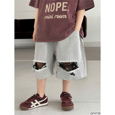 QT4739 QUẦN SHORT JEANS RÁCH GỐI SNIDOLS