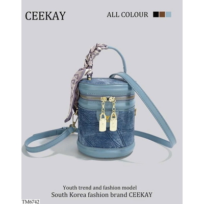 TM6742 TÚI XÁCH CEEKAY