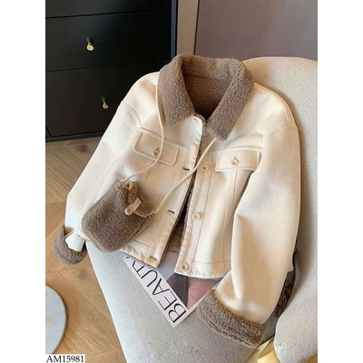 AM15981 ÁO KHOÁC LÓT LÔNG CỪU CỔ BẺ
