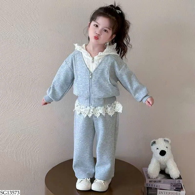 SG13573 BỘ NỈ PHỐI REN BG