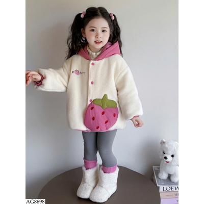 AG8698 ÁO KHOÁC HÌNH DÂU TÂY CHO BÉ GÁI