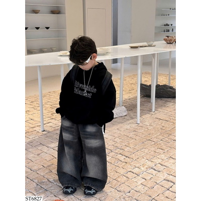 ST6827 SET ÁO HOODIE MIX QUẦN JEAN SUÔNG TAIRU