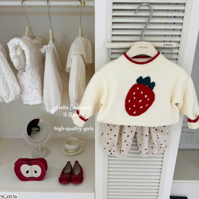 SG0036 SET ÁO LEN MIX QUẦN TRÁI TIM