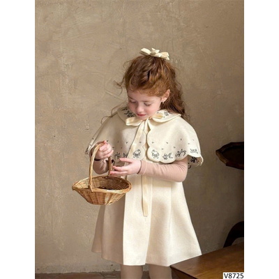 V8725 VÁY CÔNG CHÚA CHO BG