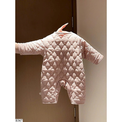 B387 BODY CUTE KÈM KHĂN CHO BÉ