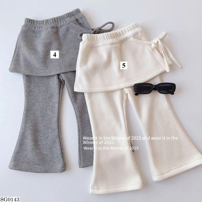 SG0143 SET ÁO THUN DÀI PHỐI QUẦN LOE KÈM QUÂY MÔNG