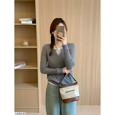 AM0185 ÁO LEN CỔ V PHỐI MÀU 