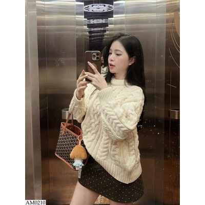 AM0210 ÁO LEN CỔ TRÒN NỮ
