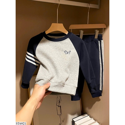 ST6921 BỘ NỈ BÉ TRAI HÃNG WELLKIDS