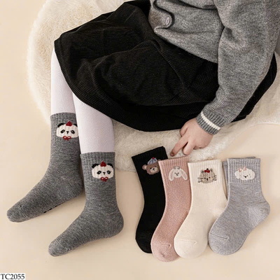 TC2055 SET 5 ĐÔI TẤT CHO BÉ