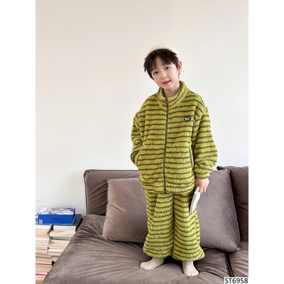 ST6958 BỘ NGỦ LÔNG KẺ NGANG MÙA ĐÔNG AMBB