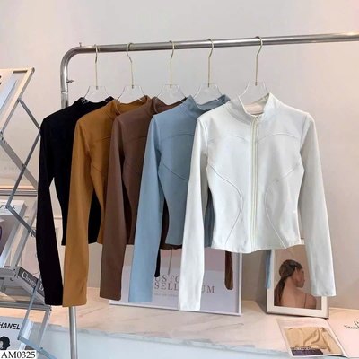 AM0325 ÁO KHOÁC TẬP THỂ THAO NỮ