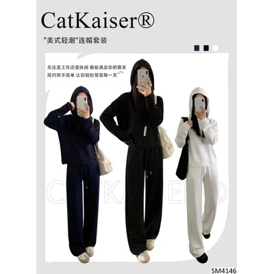 SM4146 BỘ ÁO NỈ KÈM MŨ LÓT LÔNG CATKAISER