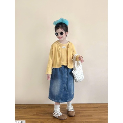SG0402 SET ÁO SÁT NÁCH KEM ÁO KHOÁC PHỐI CHÂN VÁY JEANS BG