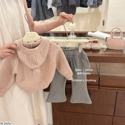 SG0456 SET ÁO LEN MIX QUẦN ỐNG LOE BG