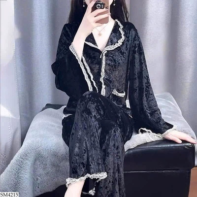 SM4215 BỘ PIJAMA NHUNG VIỀN REN CHO NỮ