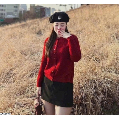AM0726 ÁO LEN ĐỎ CÚC THÊU NỮ