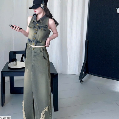 SG0600 SET JEANS ÁO SÁT NÁCH PHỐI CHÂN VÁY DÀI