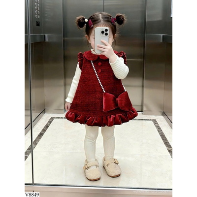 V8849 VÁY ĐỎ SÁT NÁCH BG