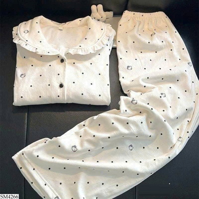 SM4266 BỘ NGỦ KITTY CHẤM BI NỮ