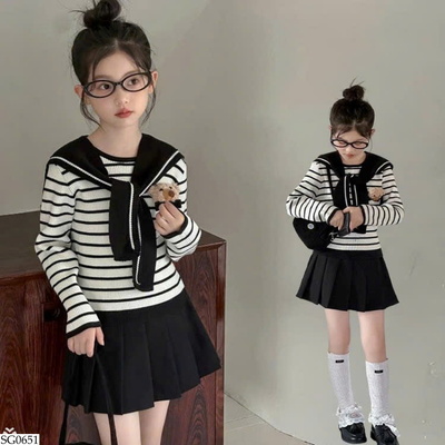 SG0651 SET ÁO LEN KẺ MIX CV XẾP LY