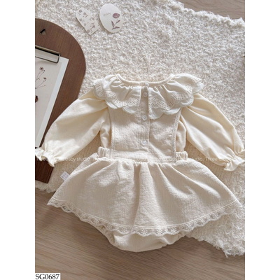 SG0687 SET ÁO CỔ BÈO MIX VÁY VIỀN REN